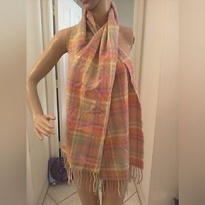 NWOT CASHMERE CASHERE SCARF/ WRAP Elegant Pastel Striped Scarf MADE IN SCOTLAND